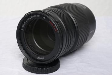 Panasonic 100-300mm F45,6 -Gebrauchtware-