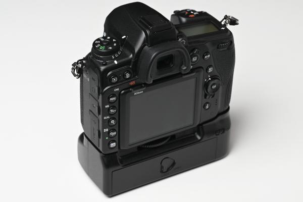 Nikon D780 mit Batteriehandgriff (Nachbau)  -Gebrauchtartikel-