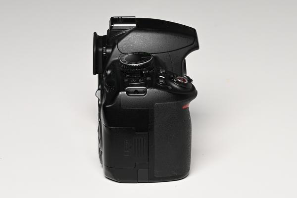 Nikon D3100 Body F-Mount  -Gebrauchtartikel-