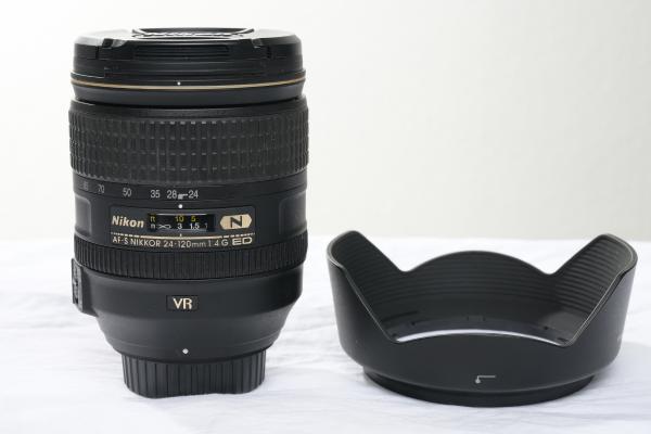 Nikkor AF-S 24-120mm 1:4 G ED -Gebrauchtartikel-