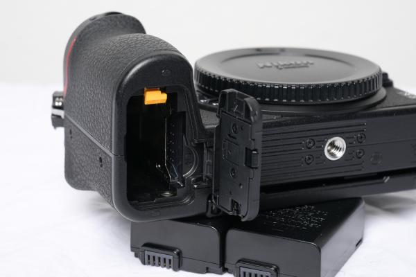 Nikon Z50 + 16-50mm + 50-250mm Kit -Gebrauchtartikel-