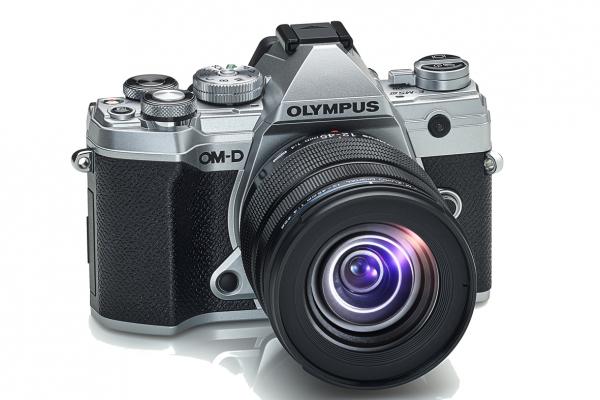 Olympus OM-D E-M5 Mark III + 12-45mm 4,0 Pro