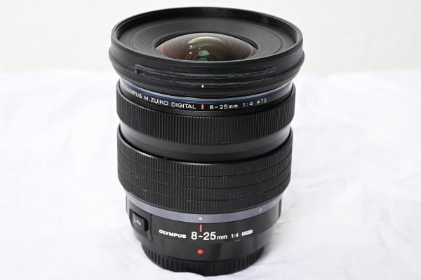 Olympus ED 8-25mm F4.0 -Gebrauchtartikel-