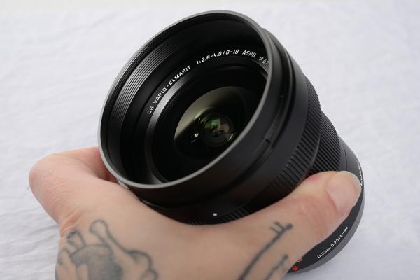 Panasonic Leica 8-18mm F2,8-4 -Gebrauchtartikel-